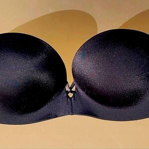 34bVictoria’s Secret Miraculous Padded Strapless